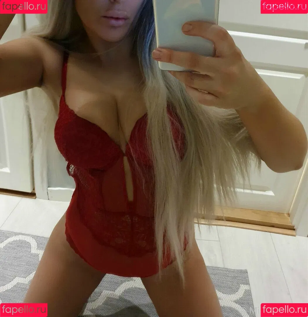 miss-stocking Onlyfans Photo Gallery 