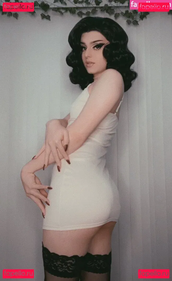 Malenabb Onlyfans Photo Gallery 