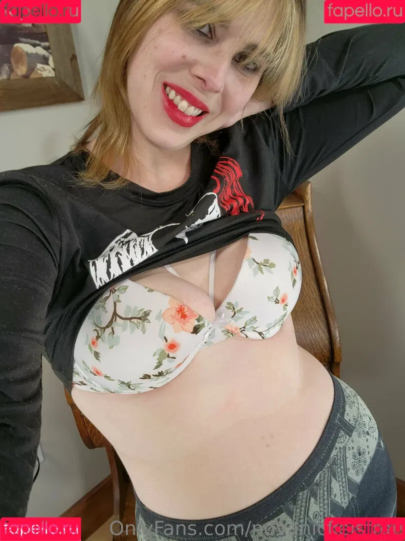 novanickelsfree Onlyfans Photo Gallery 