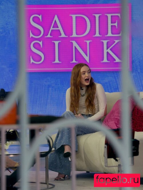 Sadie Sink Nude Onlyfans Photo 26