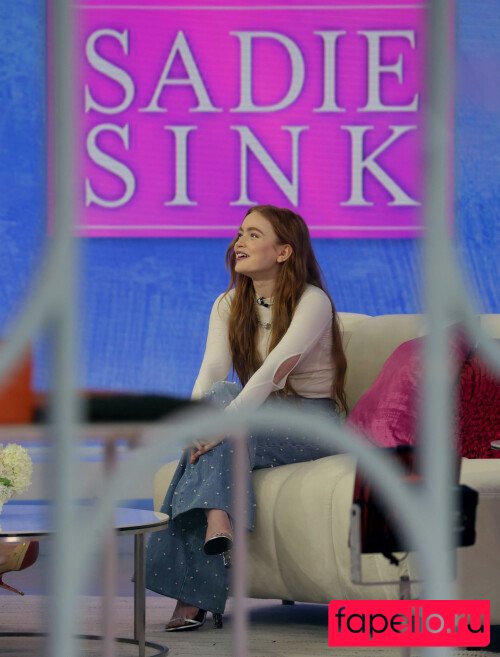 Sadie Sink Nude Onlyfans Photo 21