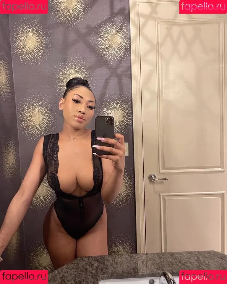 natrl Onlyfans Photo Gallery 