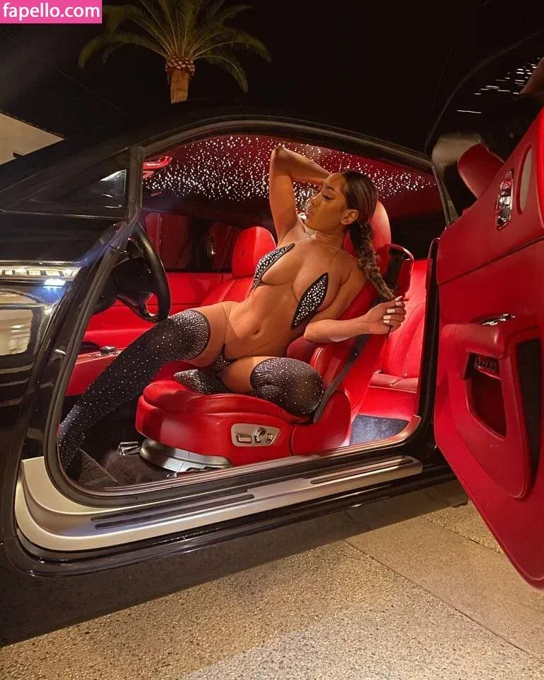 natrl Onlyfans Photo Gallery 