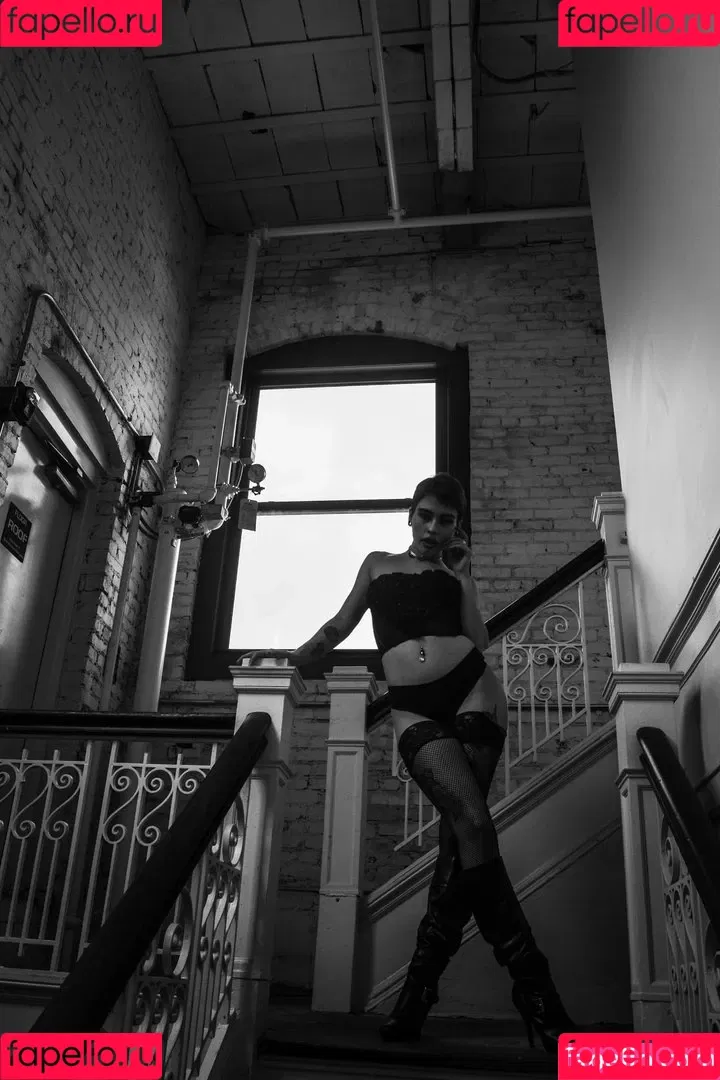 Taylor Evanchak Onlyfans Photo Gallery 