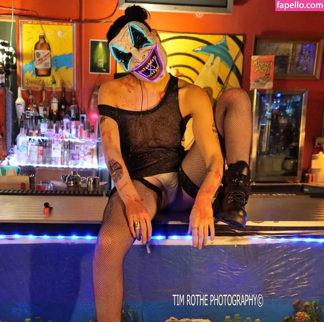 Taylor Evanchak Onlyfans Photo Gallery 