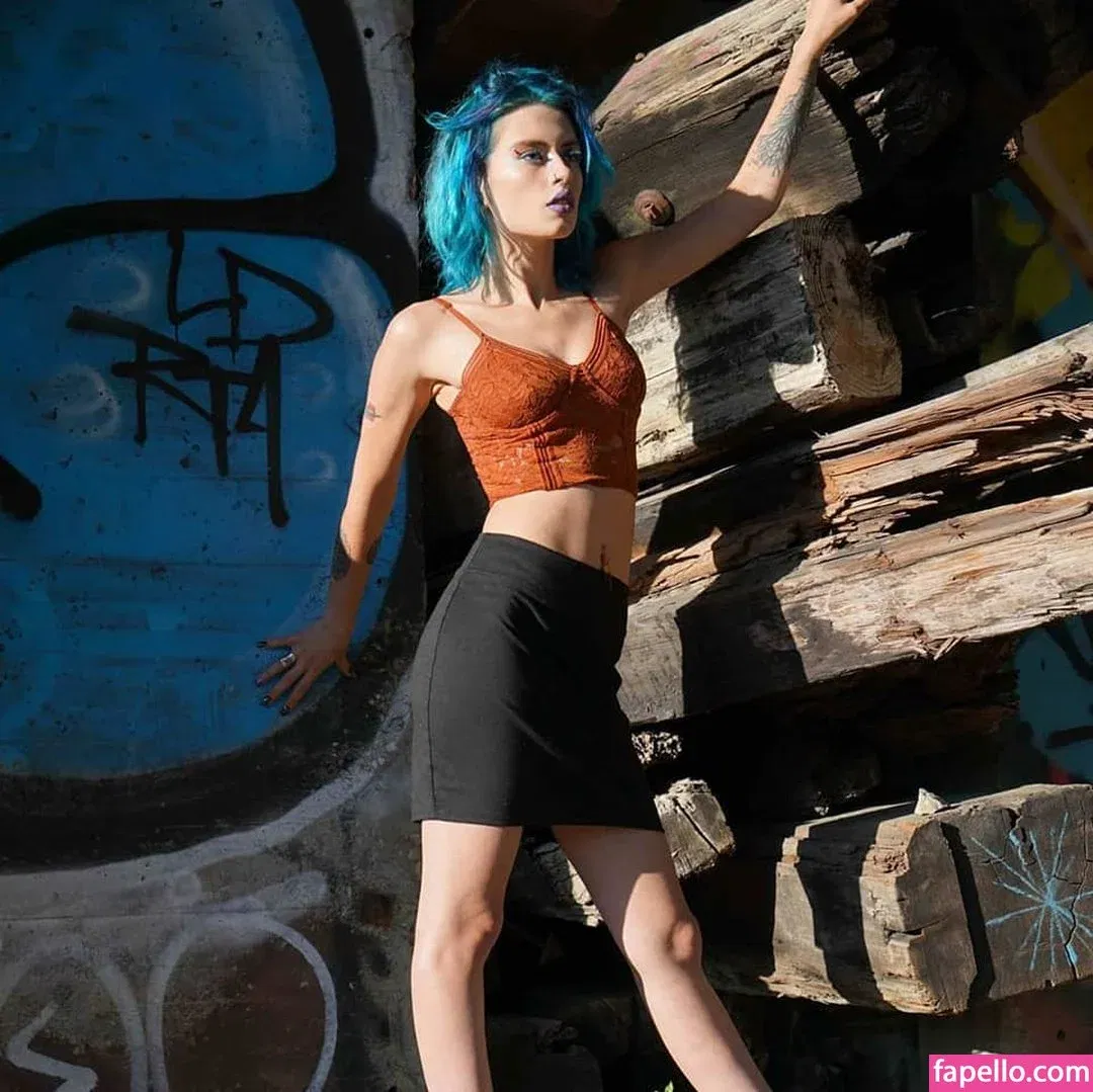 Taylor Evanchak Onlyfans Photo Gallery 