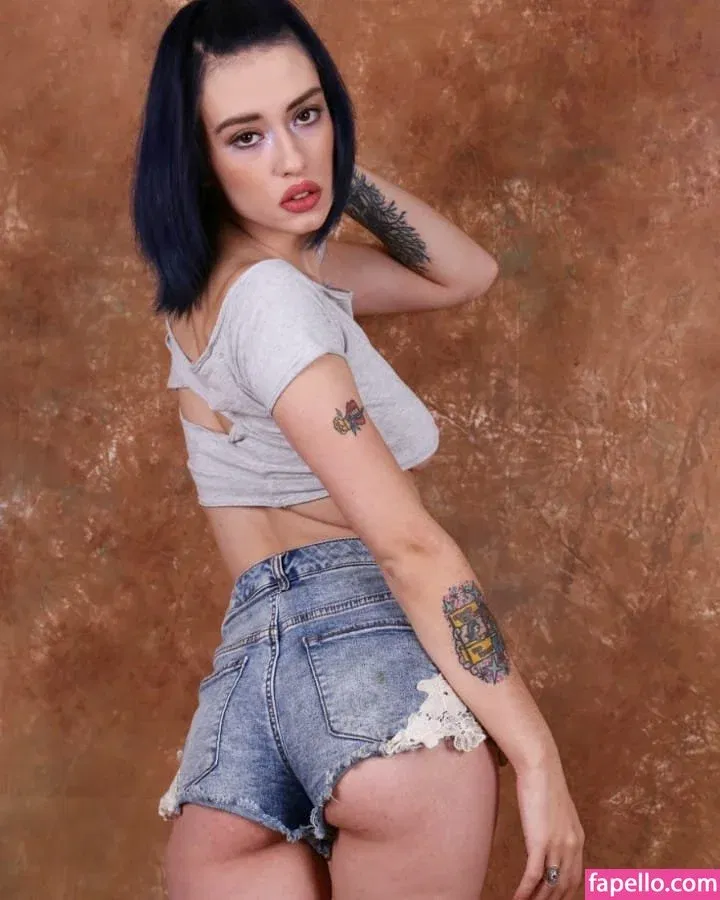 Taylor Evanchak Onlyfans Photo Gallery 