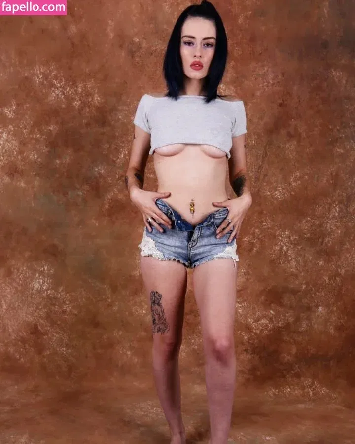 Taylor Evanchak Onlyfans Photo Gallery 