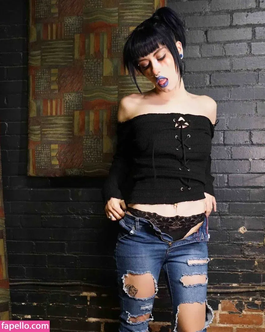 Taylor Evanchak Onlyfans Photo Gallery 