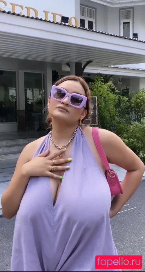 Sonali Malhotra Nude Onlyfans Photo 30