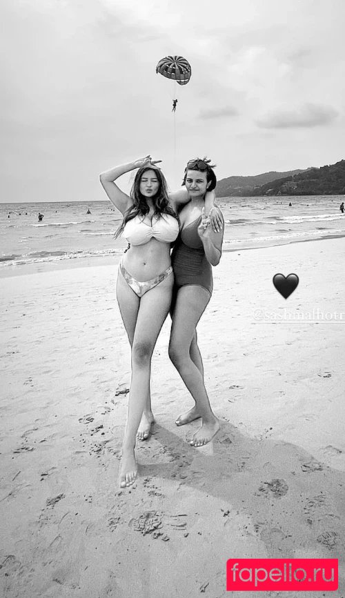 Sonali Malhotra Nude Onlyfans Photo 6