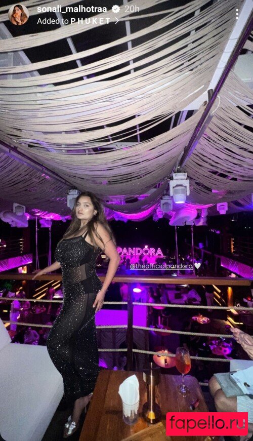 Sonali Malhotra Onlyfans Photo Gallery 