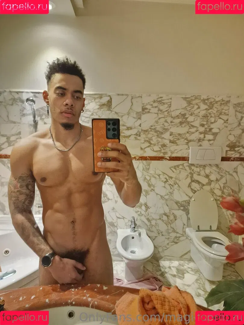 magicsempai Onlyfans Photo Gallery 