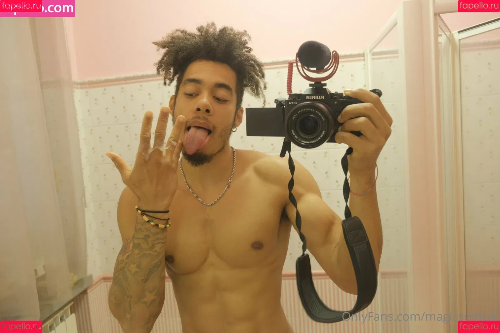 magicsempai Onlyfans Photo Gallery 
