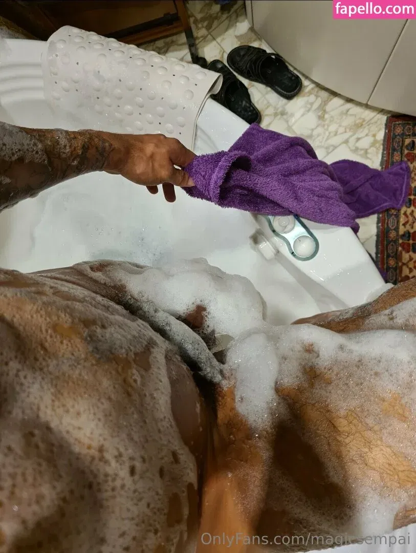 magicsempai Onlyfans Photo Gallery 