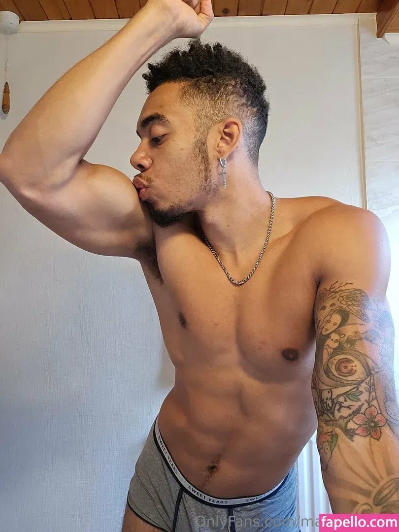 magicsempai Onlyfans Photo Gallery 