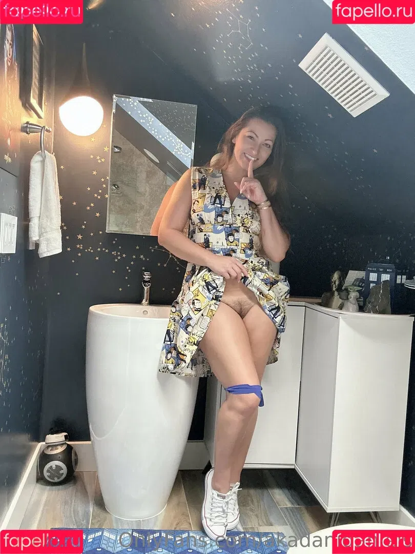 akadanidaniels Onlyfans Photo Gallery 