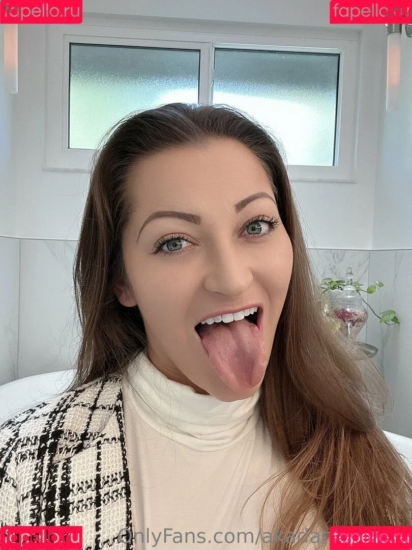 akadanidaniels Onlyfans Photo Gallery 