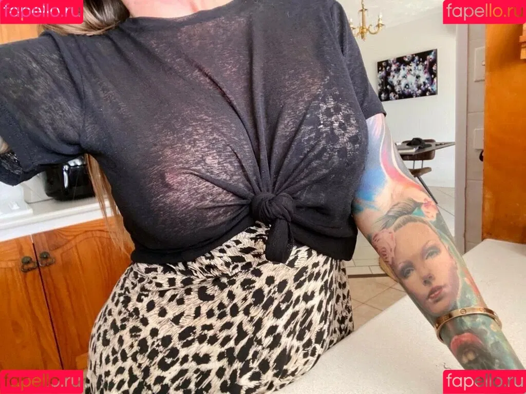Evelyn Onlyfans Photo Gallery 