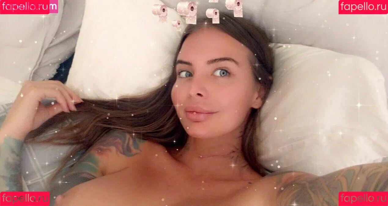 Evelyn Onlyfans Photo Gallery 