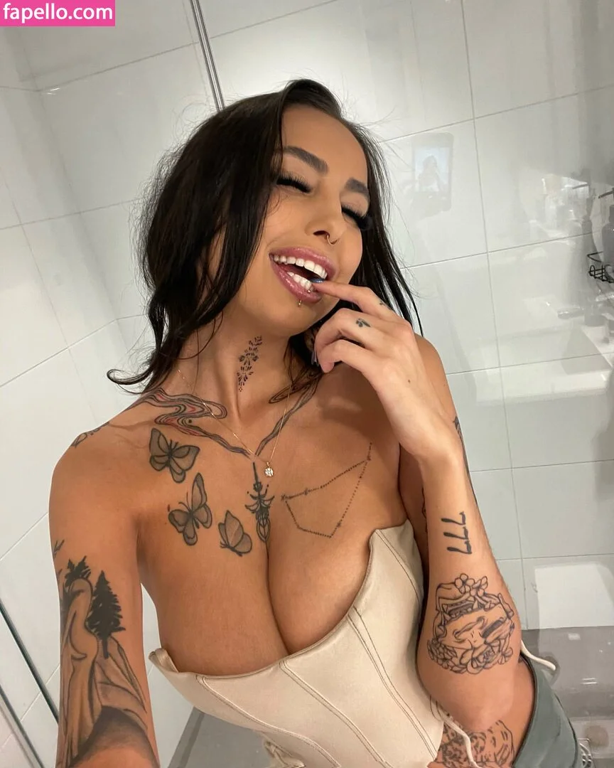 sugarttitts Onlyfans Photo Gallery 