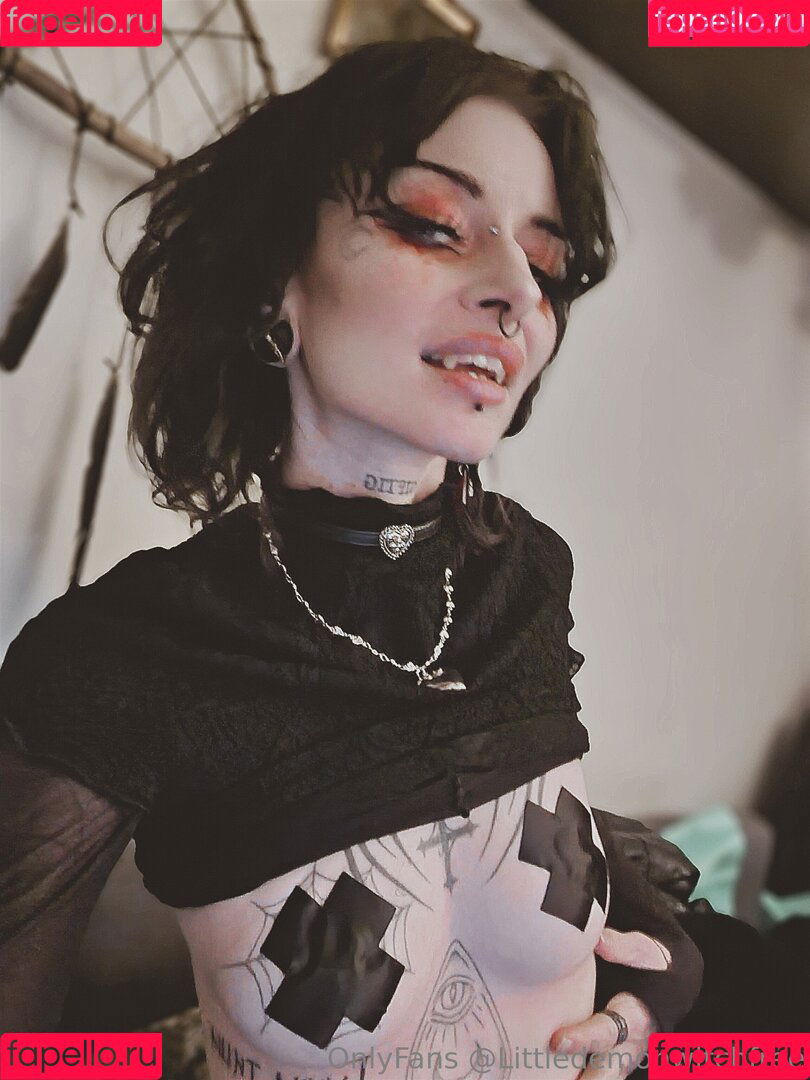 LittleDemonWitch Onlyfans Photo Gallery 