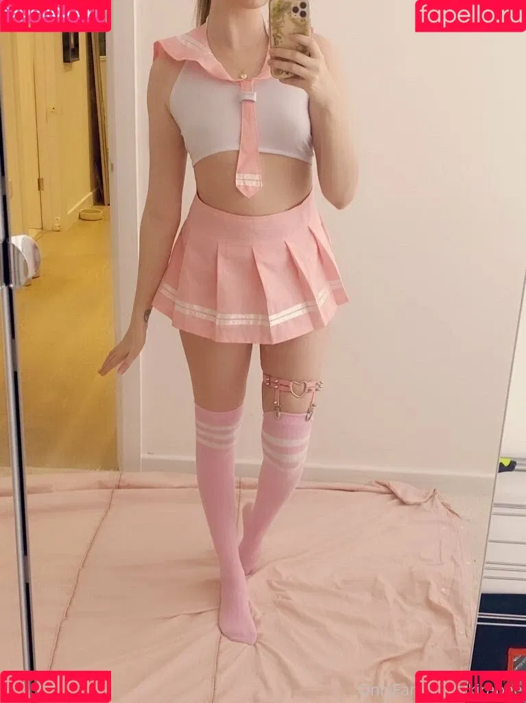 kirabee Onlyfans Photo Gallery 