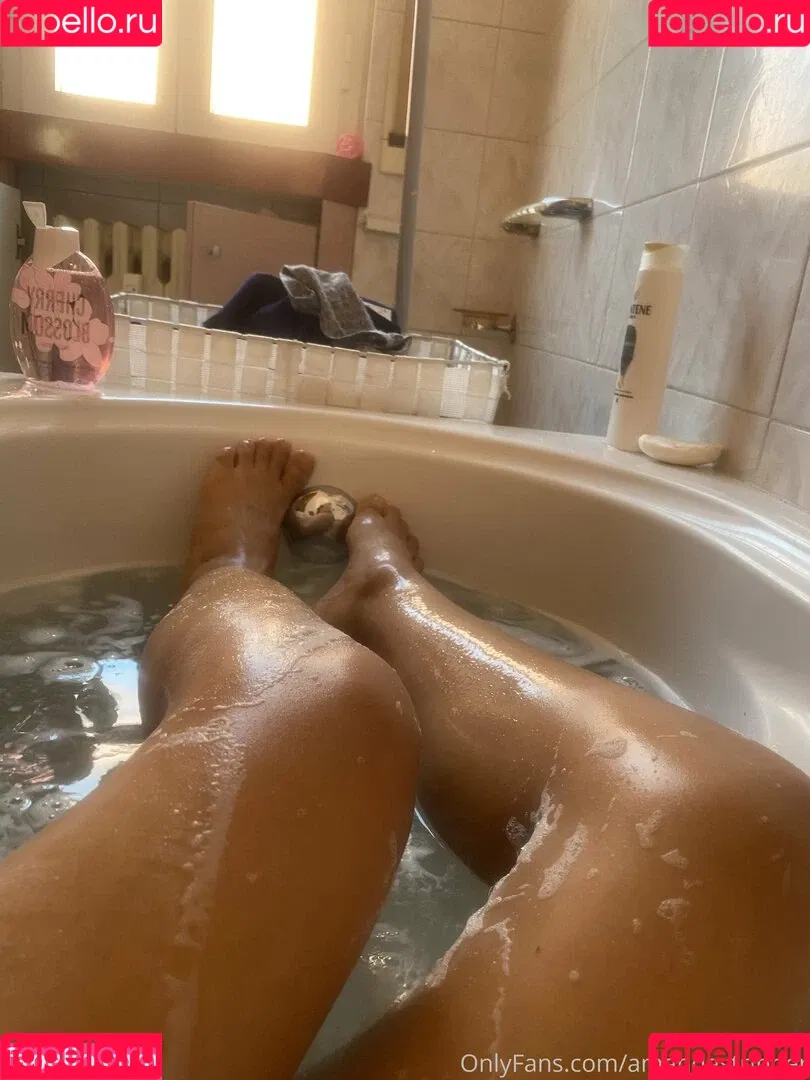 amandastripper Onlyfans Photo Gallery 