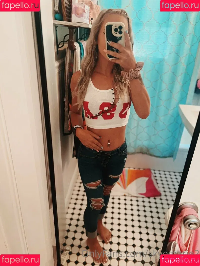 skyemarie2 Onlyfans Photo Gallery 