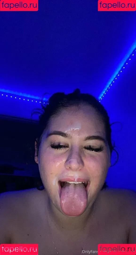 maegbabyy Onlyfans Photo Gallery 