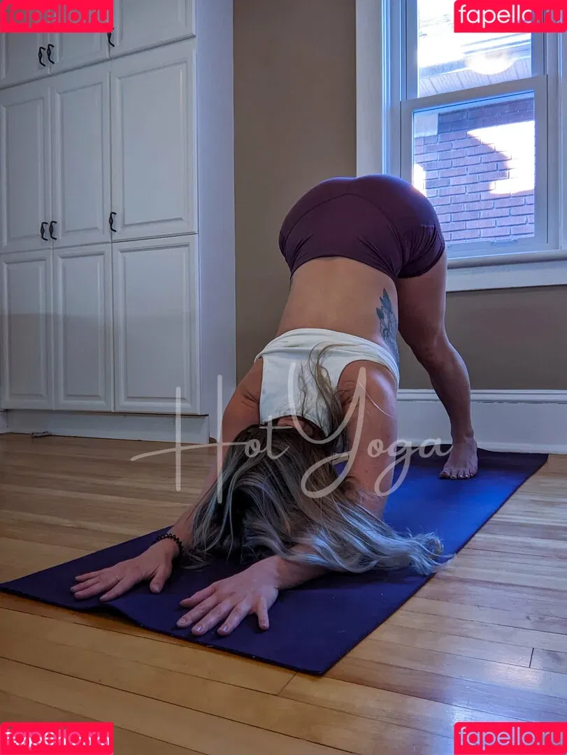 hot-yoga Onlyfans Photo Gallery 