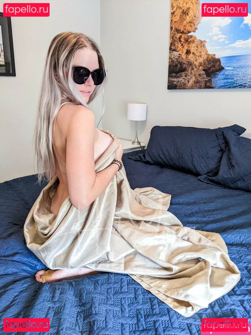 hot-yoga Onlyfans Photo Gallery 