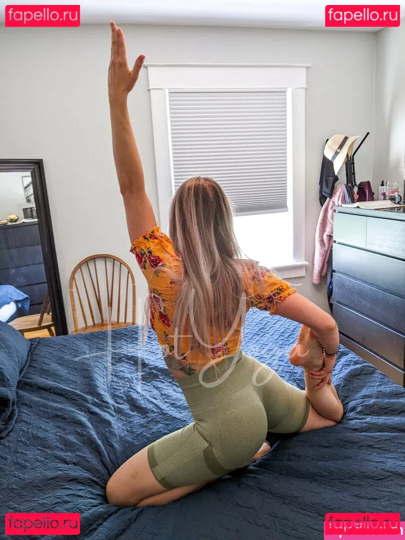 hot-yoga Onlyfans Photo Gallery 
