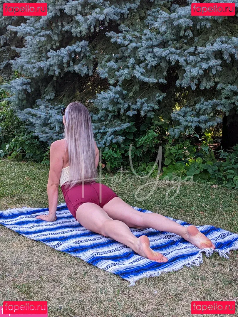 hot-yoga Onlyfans Photo Gallery 