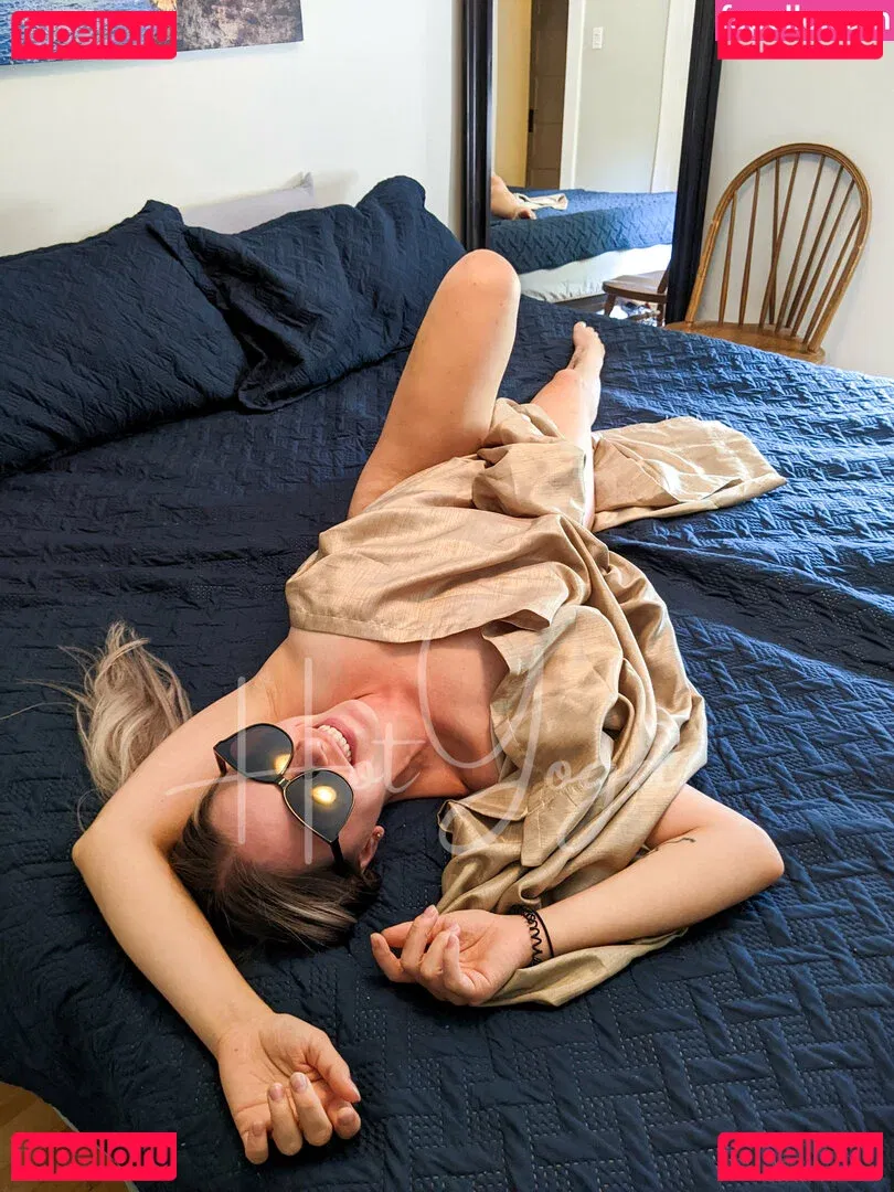 hot-yoga Onlyfans Photo Gallery 