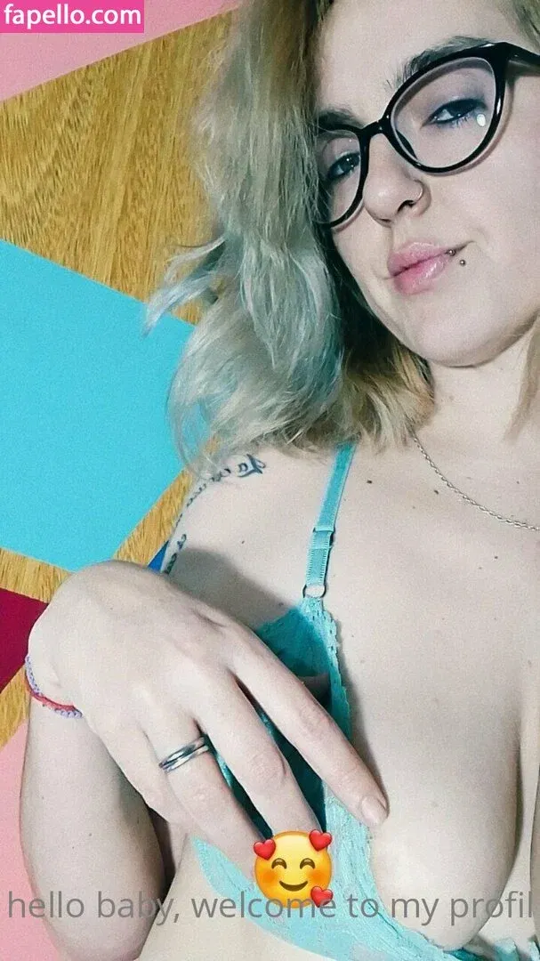 girlxxxtriniti Onlyfans Photo Gallery 