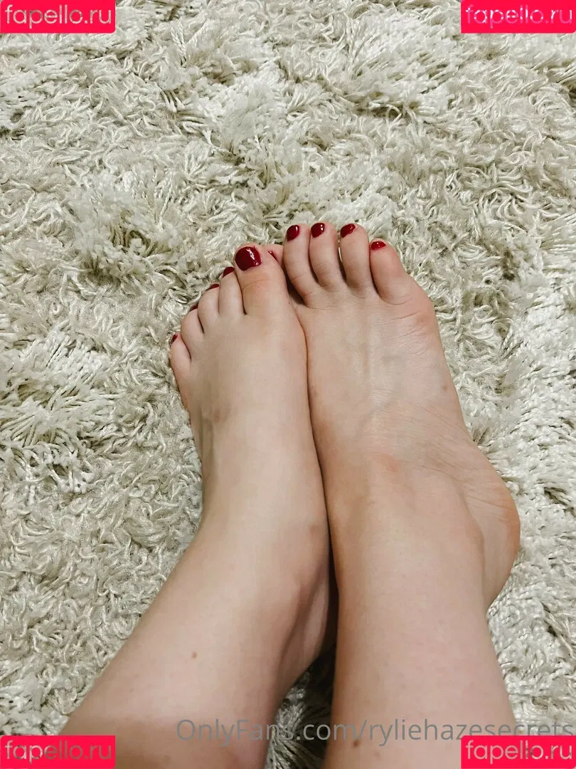 ryliehaze420 Onlyfans Photo Gallery 