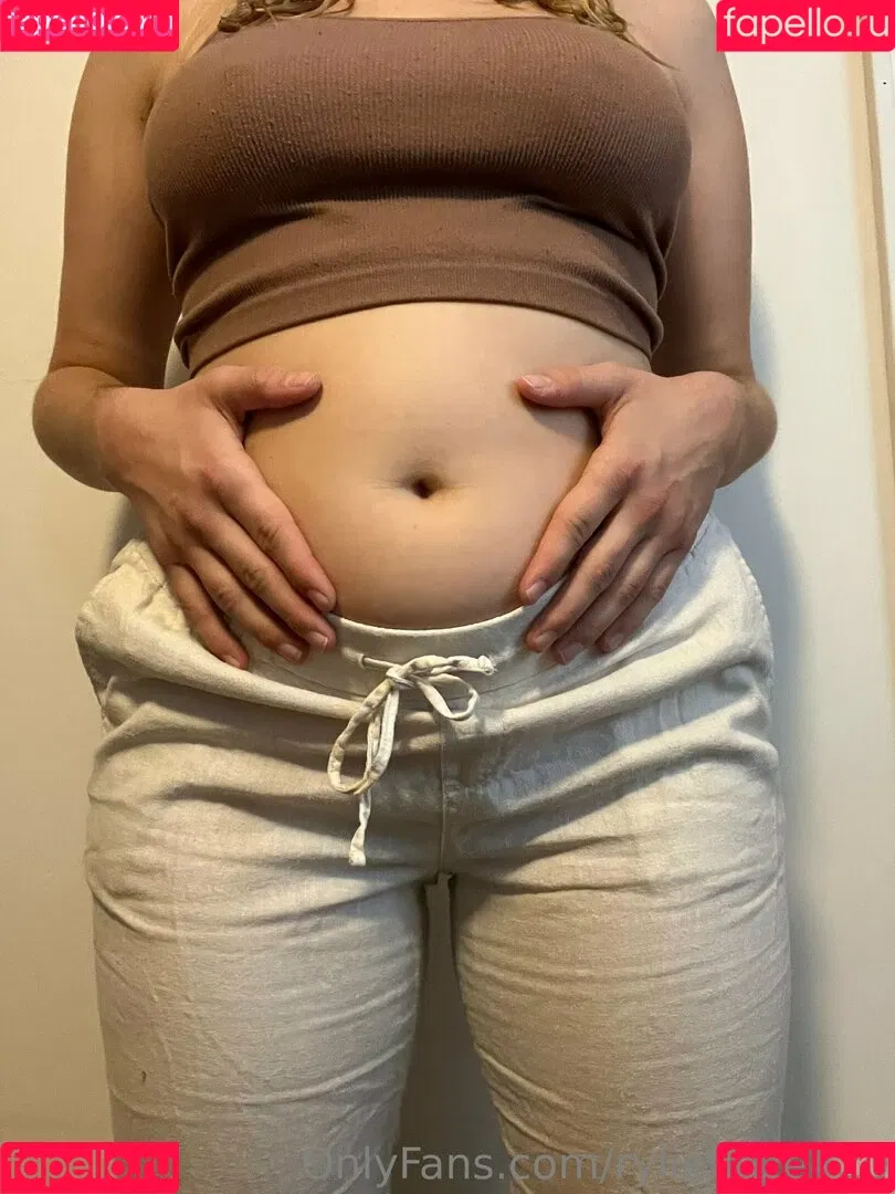 ryliehaze420 Onlyfans Photo Gallery 