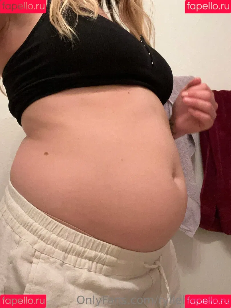 ryliehaze420 Onlyfans Photo Gallery 