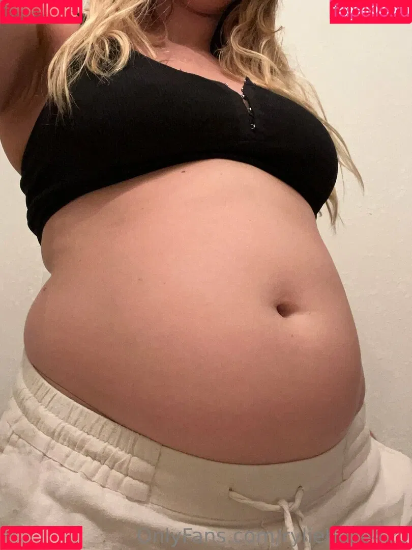 ryliehaze420 Onlyfans Photo Gallery 