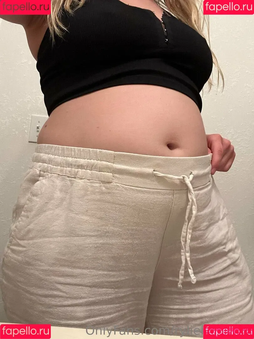 ryliehaze420 Onlyfans Photo Gallery 