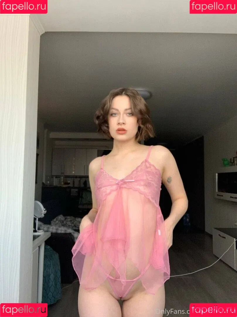 Crybaby16 Onlyfans Photo Gallery 