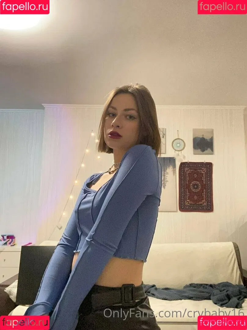 Crybaby16 Onlyfans Photo Gallery 