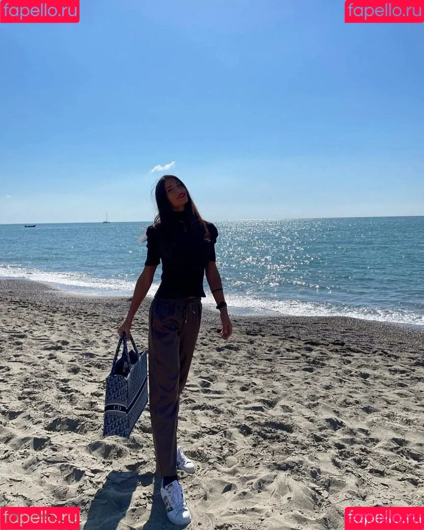 Valentina Venturi Onlyfans Photo Gallery 