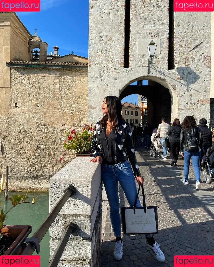 Valentina Venturi Onlyfans Photo Gallery 