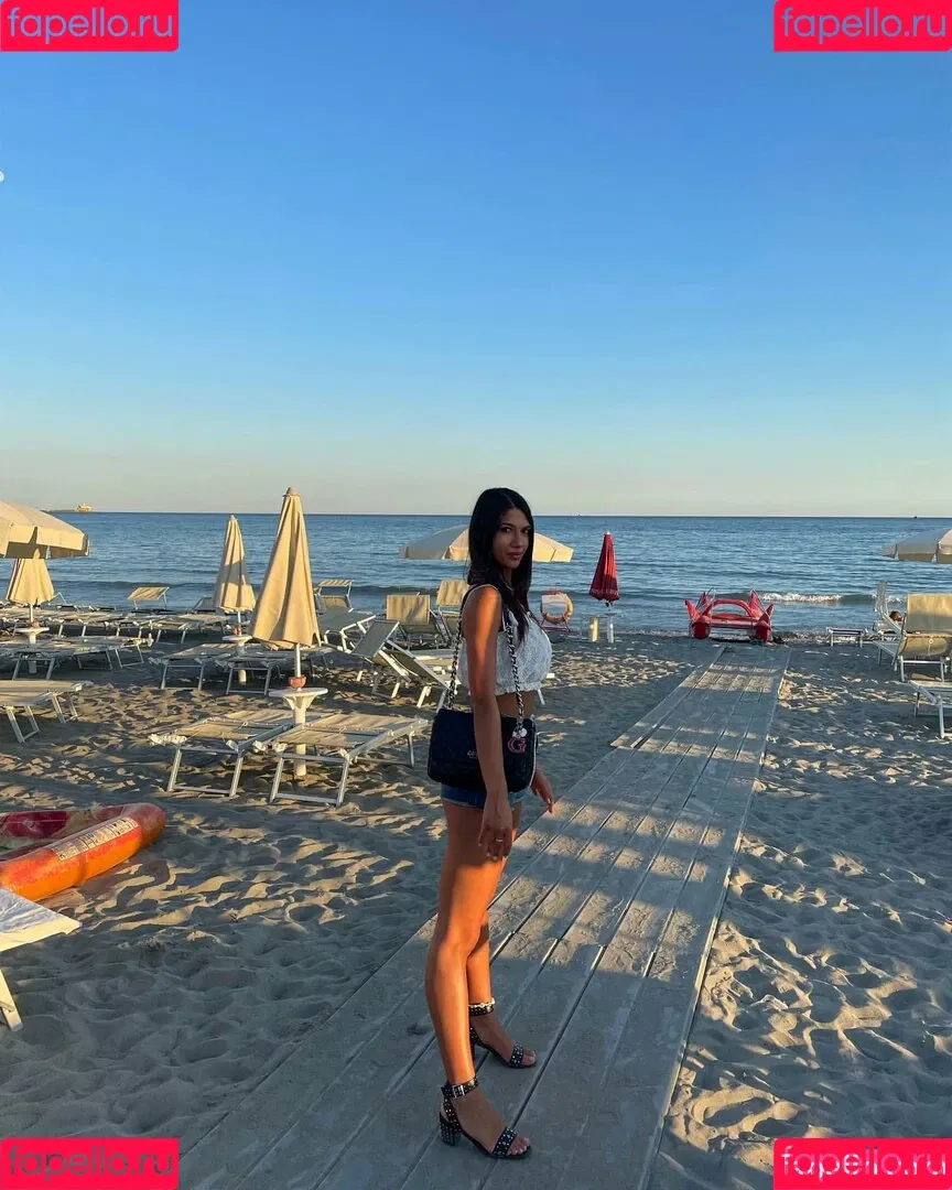 Valentina Venturi Onlyfans Photo Gallery 