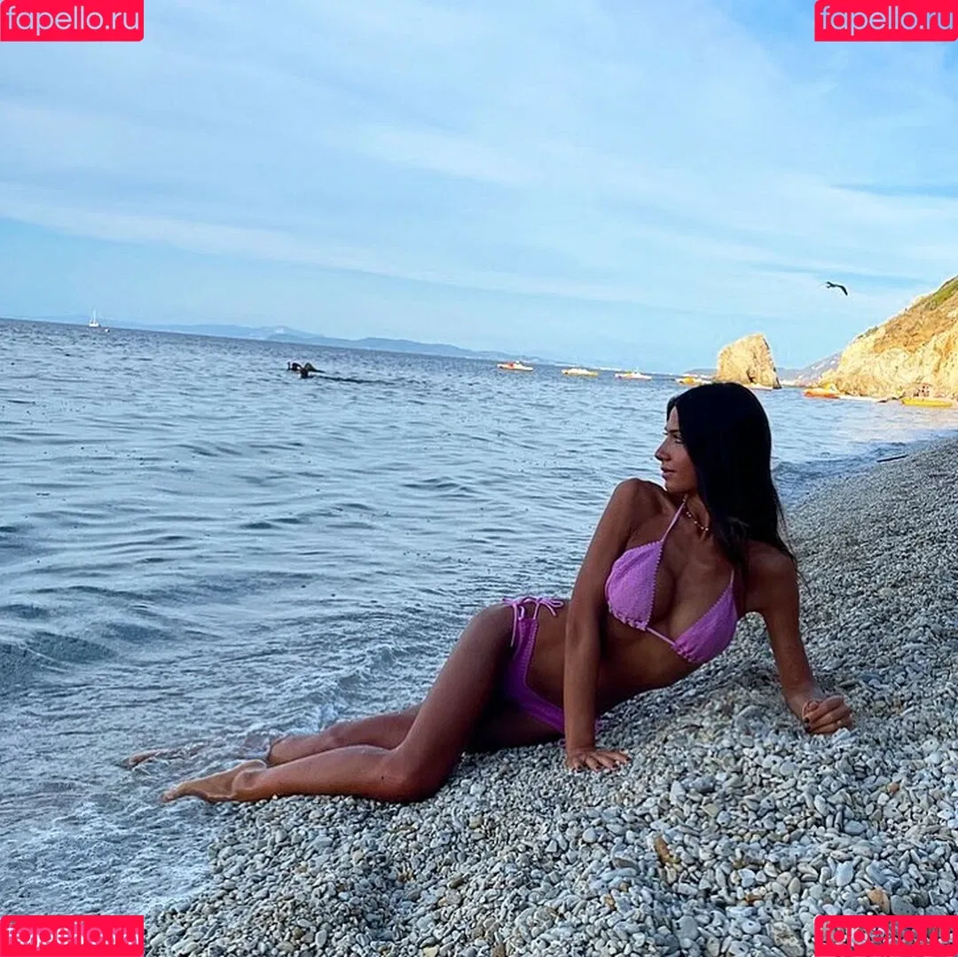 Valentina Venturi Onlyfans Photo Gallery 