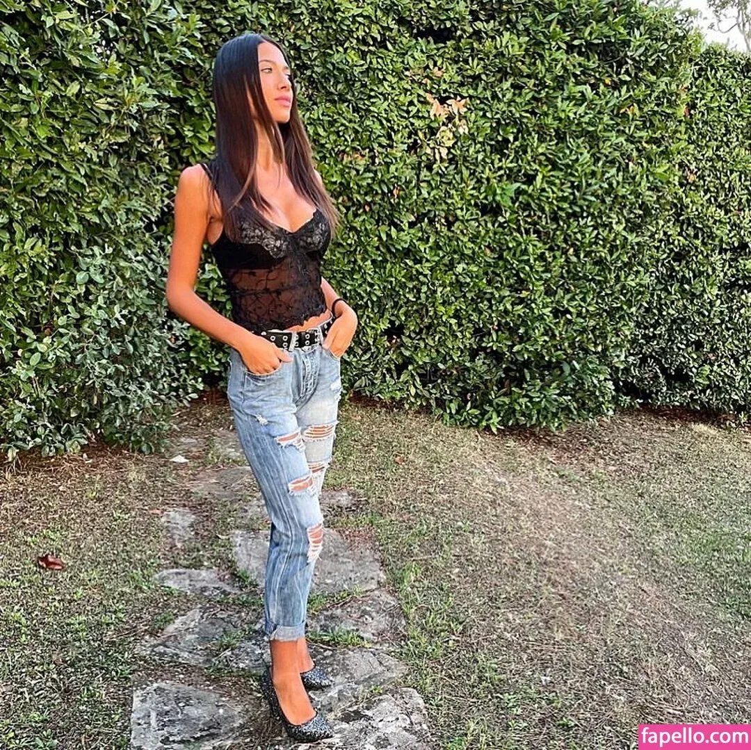 Valentina Venturi Onlyfans Photo Gallery 