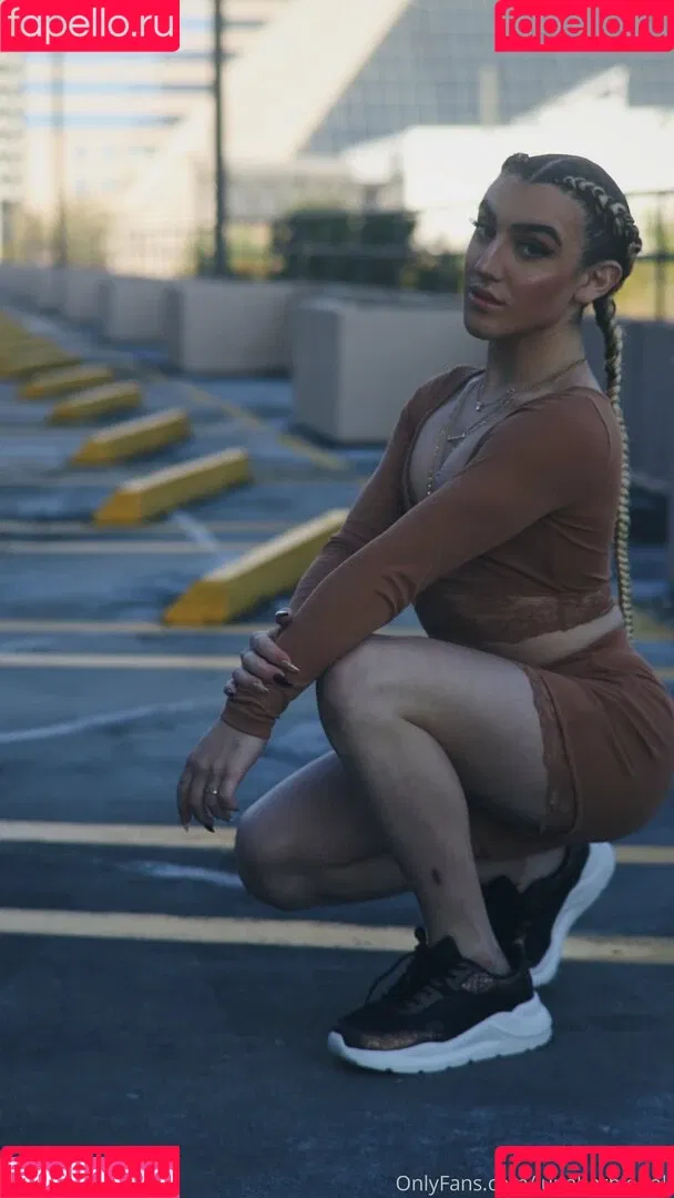 lunabarbiedoll Onlyfans Photo Gallery 
