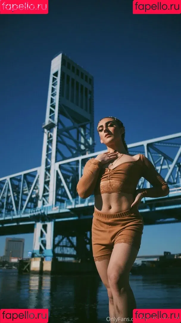 lunabarbiedoll Onlyfans Photo Gallery 